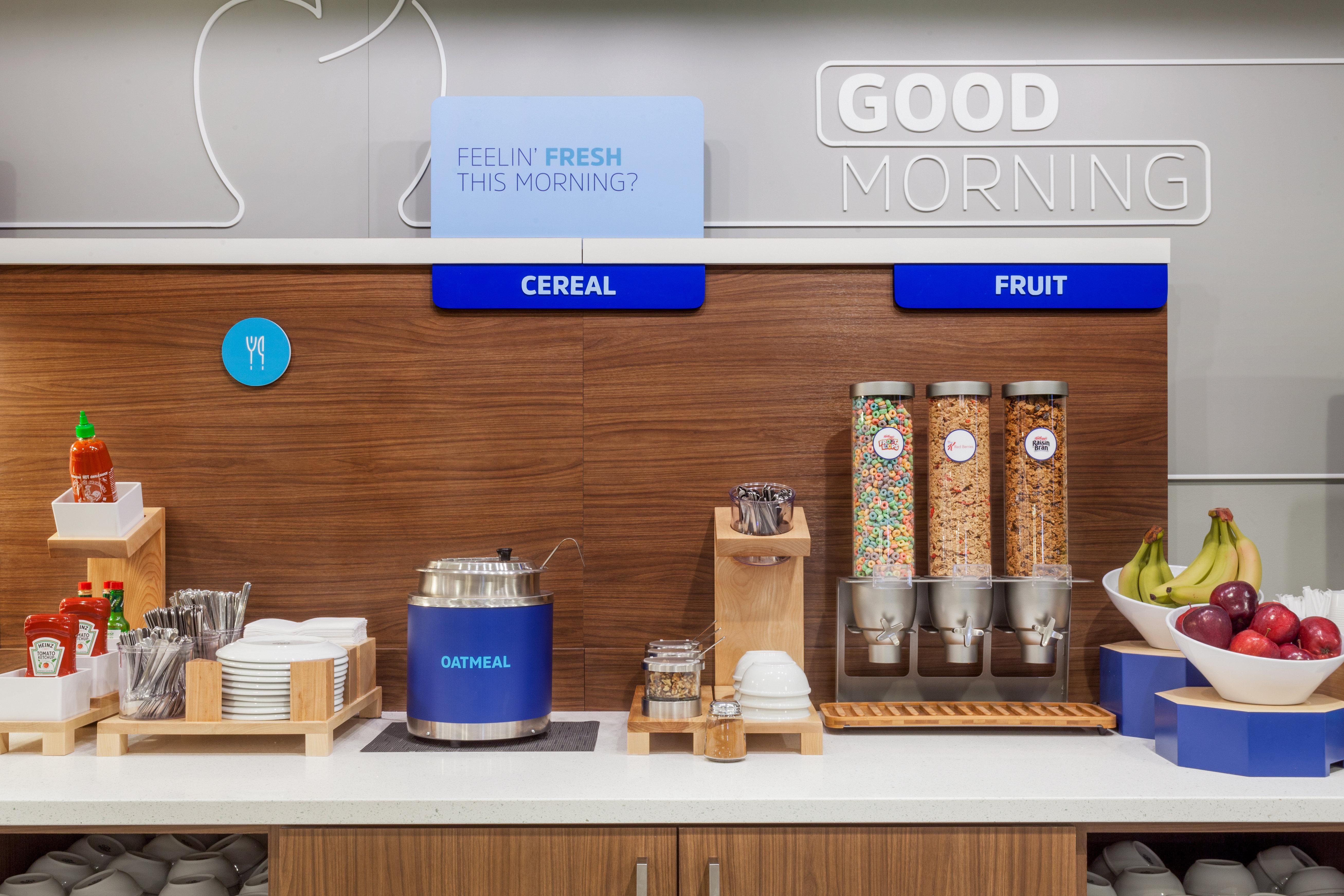 Holiday Inn Express Hotel & Suites Belmont By Ihg Экстерьер фото